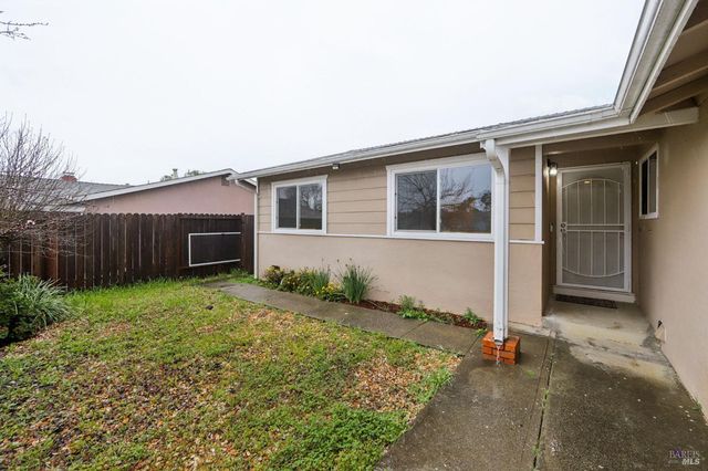 151 Marquette Ave, Vallejo, CA 94589