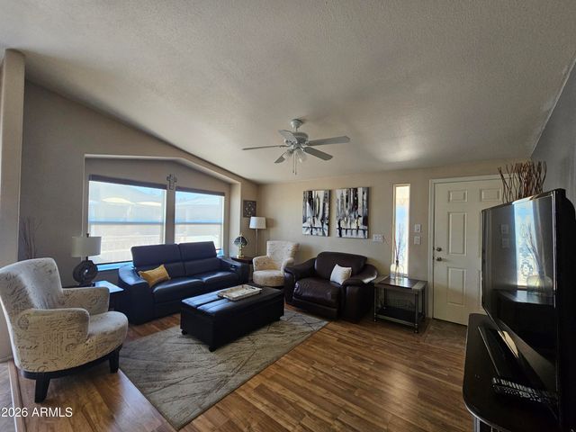 650 N Hawes Road 4621, Mesa, AZ 85207