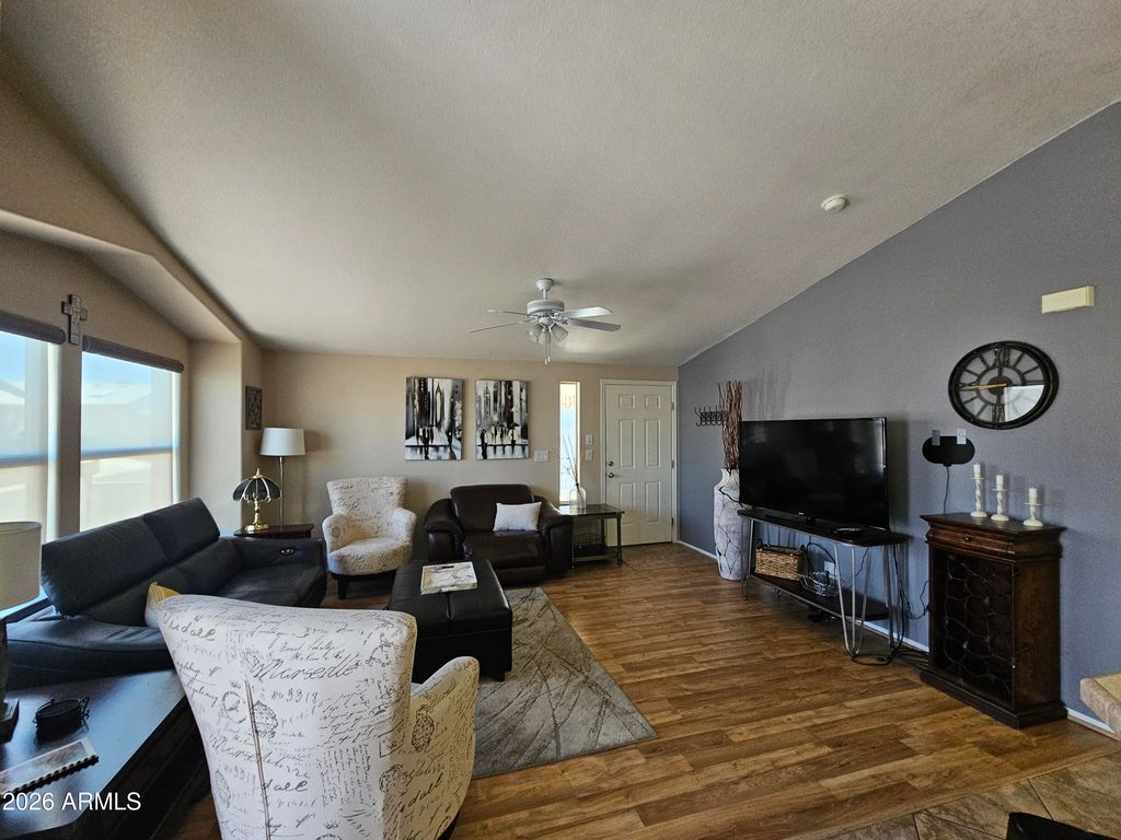 650 N Hawes Road 4621, Mesa, AZ 85207 — photo 2