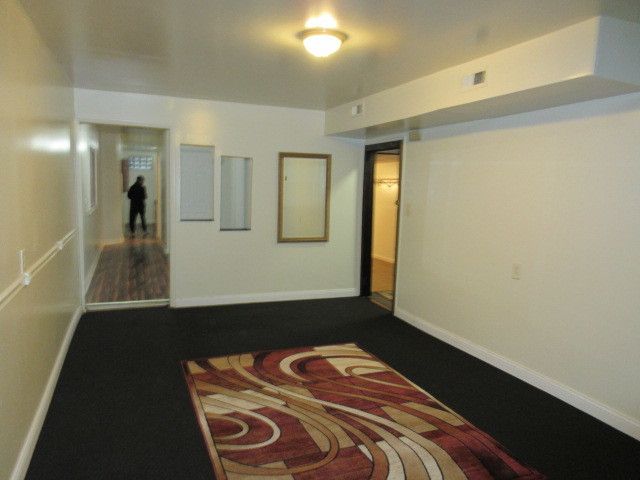 1447 W Garfield Boulevard, Chicago, IL 60636