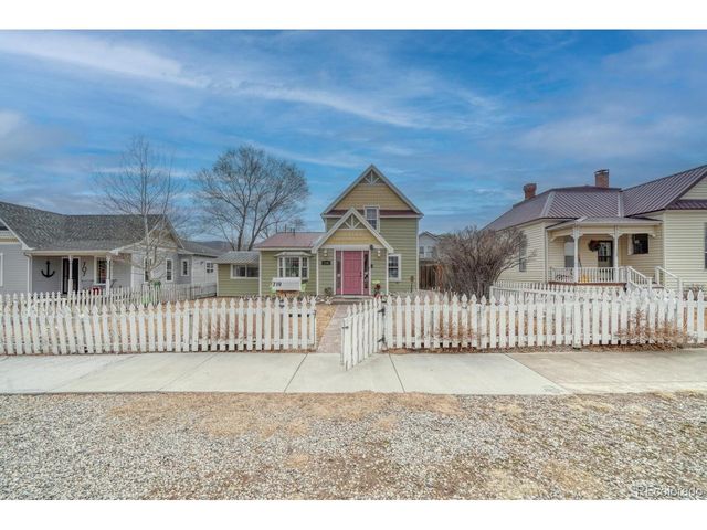 719 H St 1&2, Salida, CO 81201