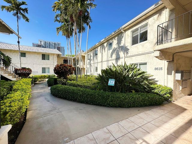 8601 SW 68 Court 5, Pinecrest, FL 33156