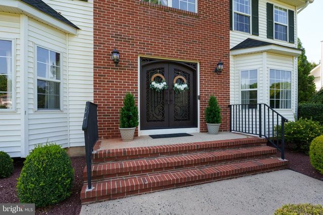 3 ERIN CT, Robbinsville, NJ 08691