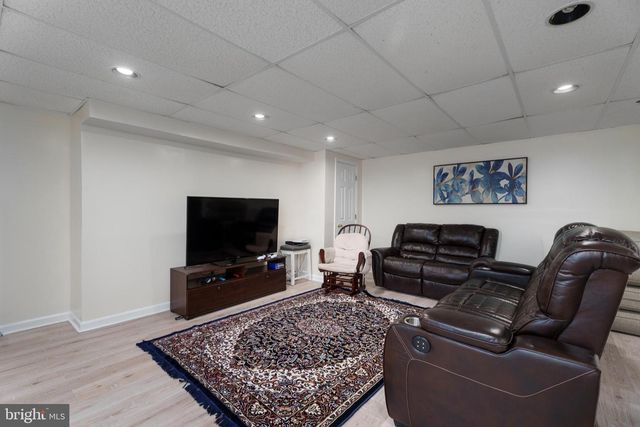 3 ERIN CT, Robbinsville, NJ 08691
