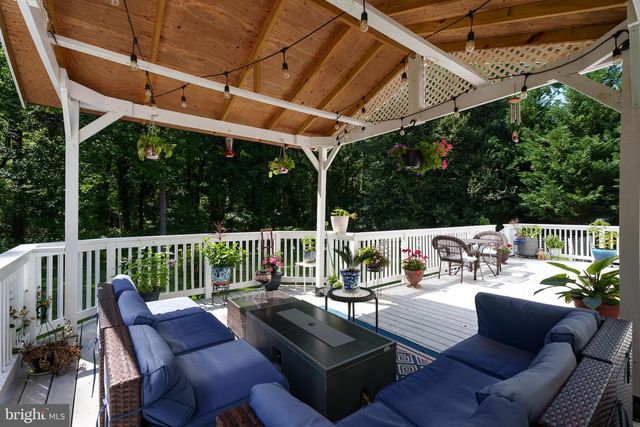 3 ERIN CT, Robbinsville, NJ 08691