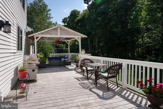3 ERIN CT, Robbinsville, NJ 08691