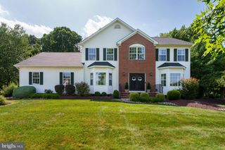 3 ERIN CT, Robbinsville, NJ 08691
