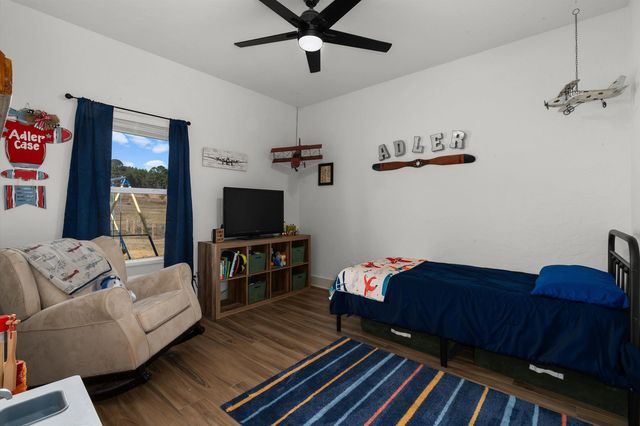 2841 Zinnia Rd, Diana, TX 75640