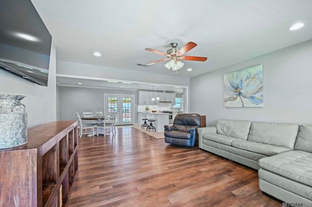 38040 Mistletoe St, Gonzales, LA 70737
