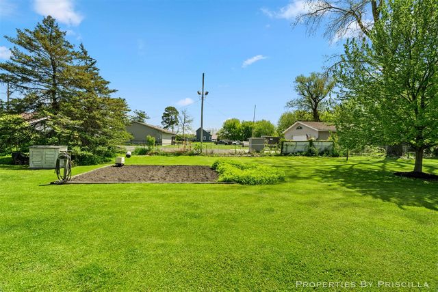12673 Marsh Road, Shelbyville, MI 49344