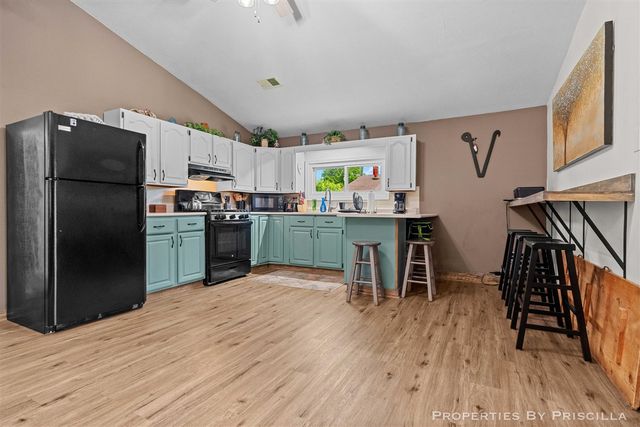 12673 Marsh Road, Shelbyville, MI 49344