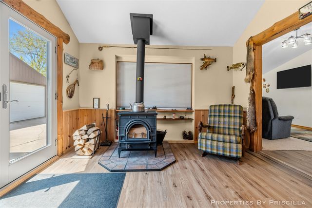 12673 Marsh Road, Shelbyville, MI 49344