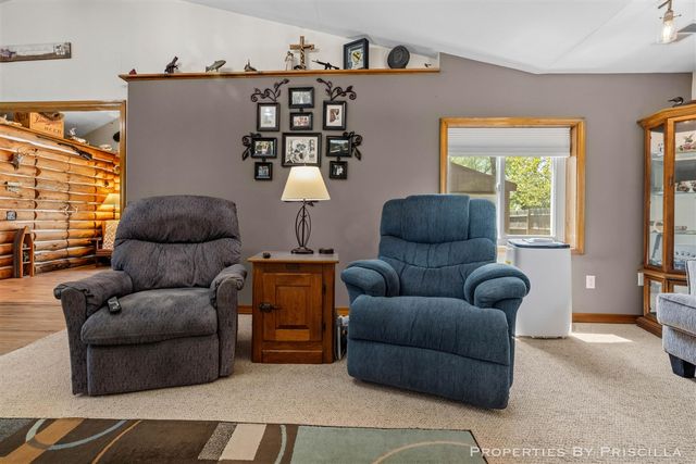 12673 Marsh Road, Shelbyville, MI 49344
