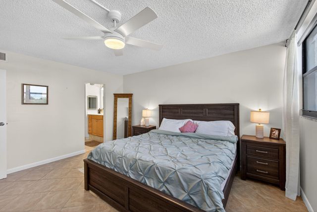 336 Golfview Road 414, North Palm Beach, FL 33408