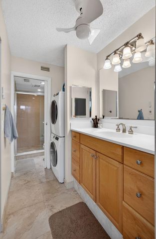 336 Golfview Road 414, North Palm Beach, FL 33408