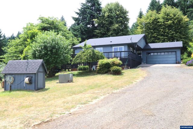 3345 Sample Rd, Falls City, OR 97344