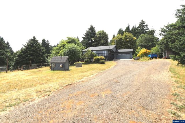 3345 Sample Rd, Falls City, OR 97344