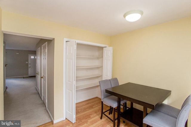 21 WASHINGTON SQ, Doylestown, PA 18901