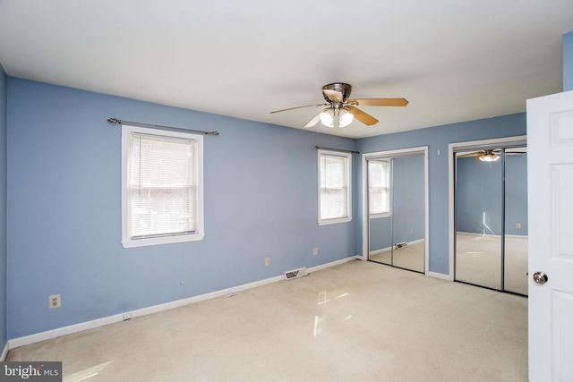 21 WASHINGTON SQ, Doylestown, PA 18901