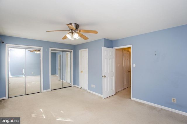 21 WASHINGTON SQ, Doylestown, PA 18901