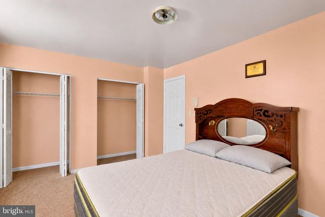 1915 VALLEY TER SE, Washington, DC 20032
