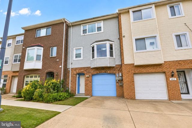 1915 VALLEY TER SE, Washington, DC 20032