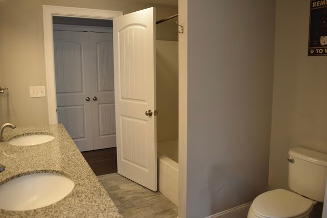 142 Grove Ave, Wilmington, MA 01887