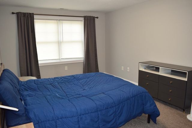 142 Grove Ave, Wilmington, MA 01887