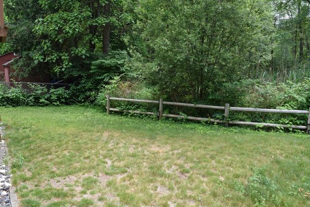 142 Grove Ave, Wilmington, MA 01887