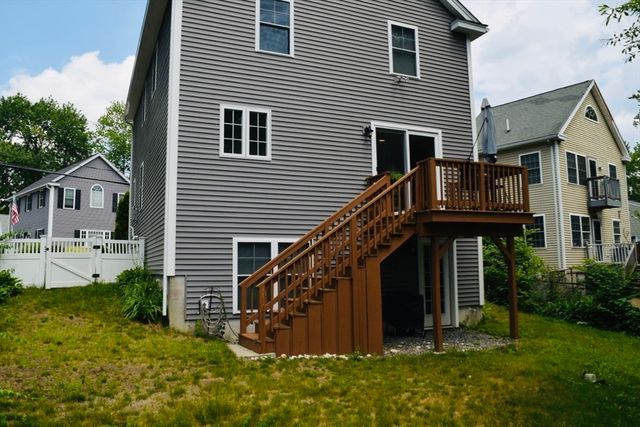 142 Grove Ave, Wilmington, MA 01887