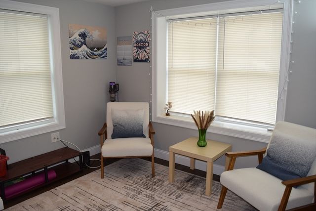 142 Grove Ave, Wilmington, MA 01887
