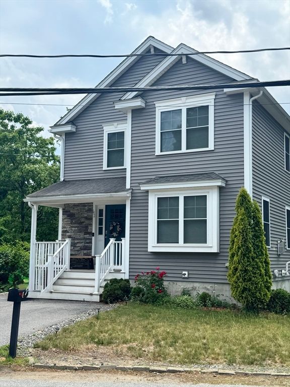 142 Grove Ave, Wilmington, MA 01887