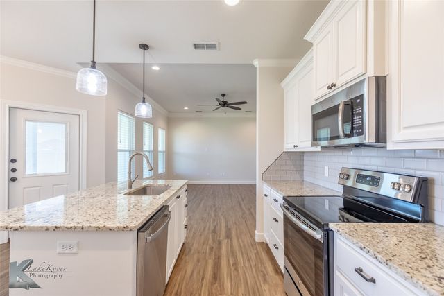 308 Sweet Pea Path, Abilene, TX 79602