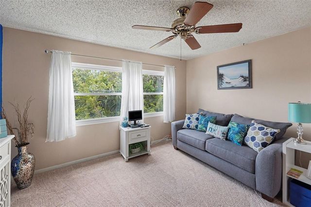 6400 46TH AVENUE N 214, Kenneth City, FL 33709