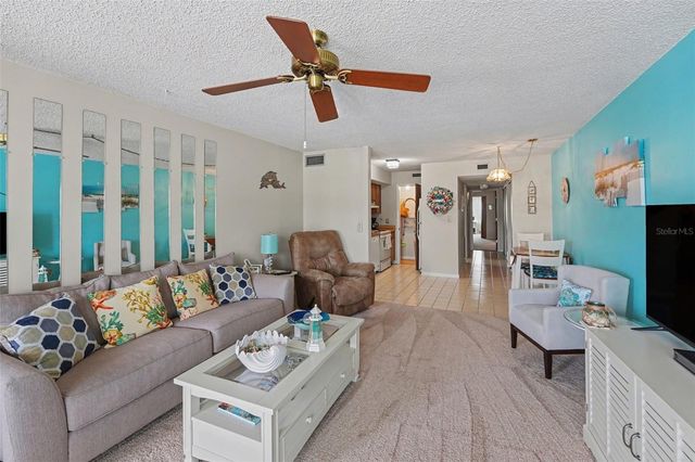 6400 46TH AVENUE N 214, Kenneth City, FL 33709