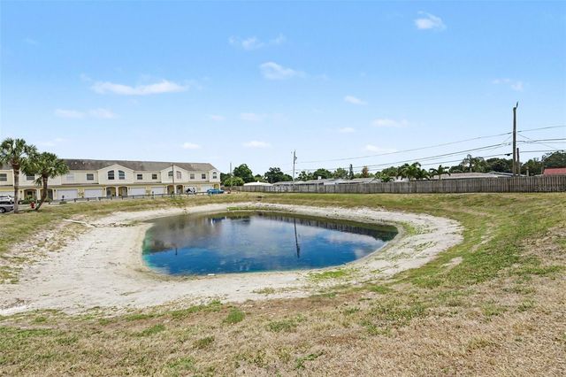 6400 46TH AVENUE N 214, Kenneth City, FL 33709