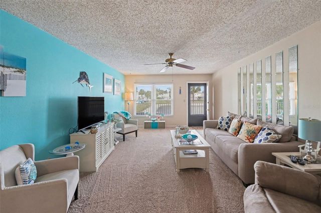 6400 46TH AVENUE N 214, Kenneth City, FL 33709