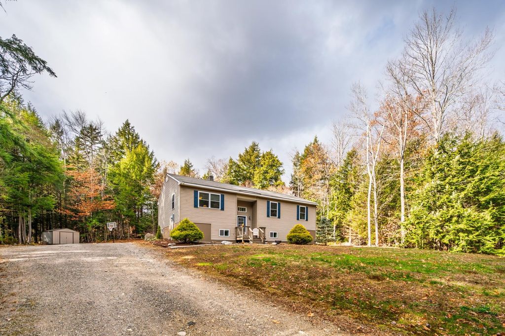 221 Campground Road, Wilmot, NH 03287