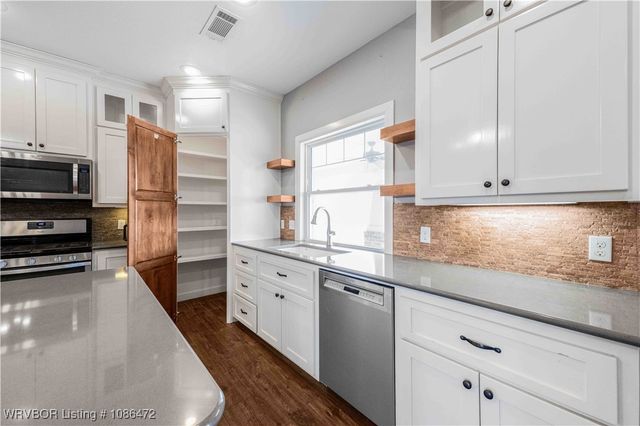 3230 31st Terrace, Van Buren, AR 72956