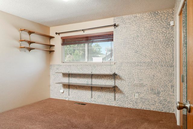 1195 E Park Street, Grants Pass, OR 97527