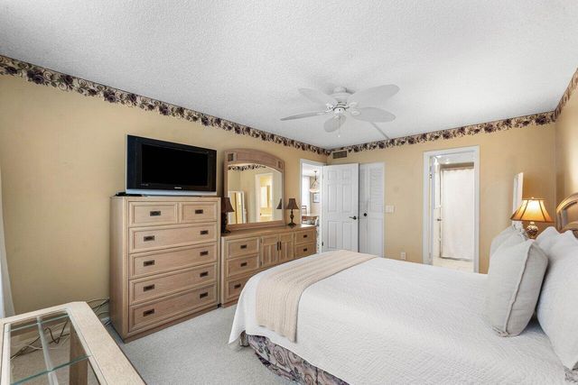 2004 S Federal Highway 309, Boynton Beach, FL 33435