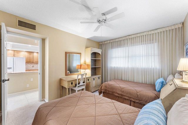 2004 S Federal Highway 309, Boynton Beach, FL 33435