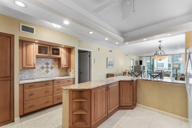 2004 S Federal Highway 309, Boynton Beach, FL 33435