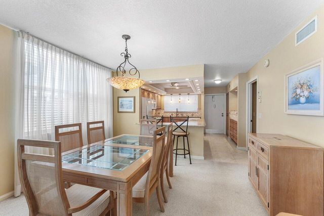2004 S Federal Highway 309, Boynton Beach, FL 33435