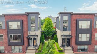 1240 S Diamond Court C, Royal Oak, MI 48067