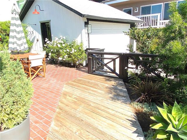 31695 Seacliff Drive, Laguna Beach, CA 92651