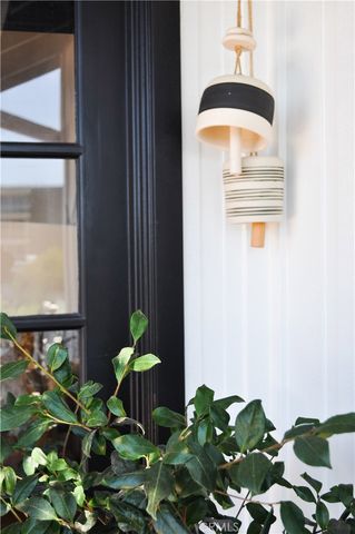 31695 Seacliff Drive, Laguna Beach, CA 92651