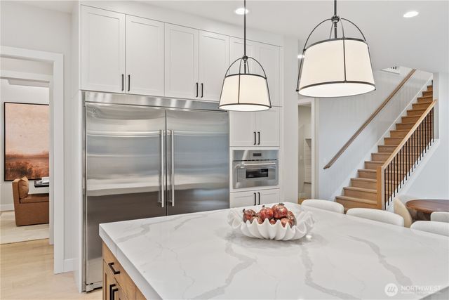 1606 146th Avenue SE, Bellevue, WA 98007