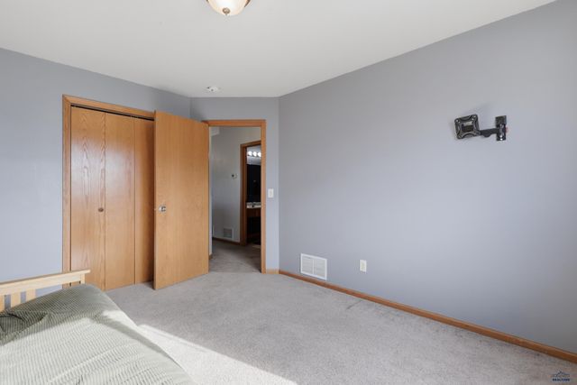 5012 WILLIAMS ST, Rapid City, SD 57703