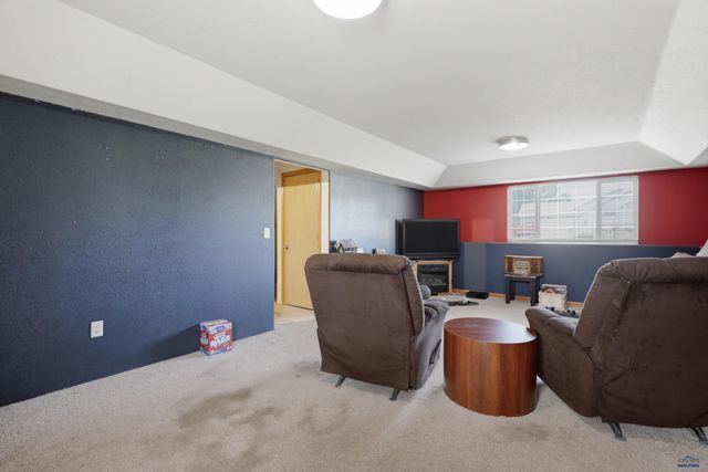 5012 WILLIAMS ST, Rapid City, SD 57703